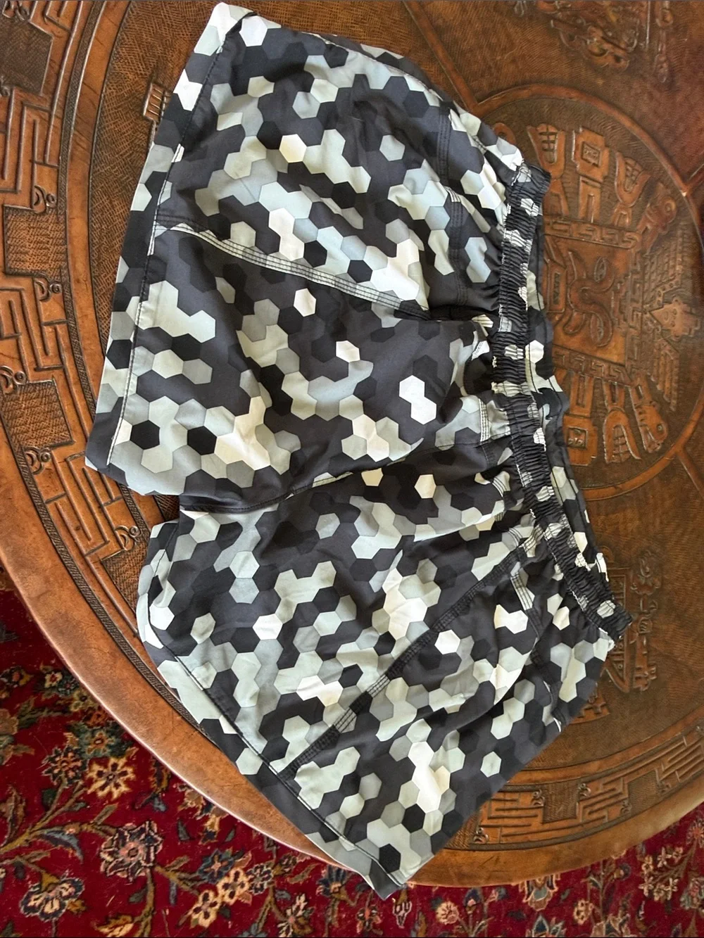 Athleta Black and Gray Hexagon Print Athletic Shorts